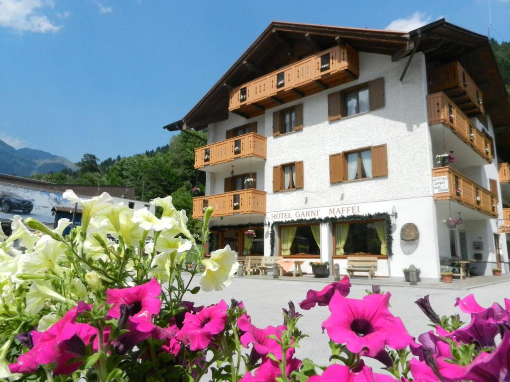 Maffei Hotel Pinzolo Exterior foto